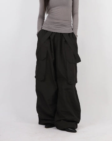 Ako overfit cargo belt pants